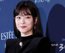 [MT리포트]설리 떠나보내고도…'악플금지법' 없는 이유는?