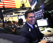 [뉴욕마감] 은행주 '깜짝실적'에 반등…S&P 1%↑