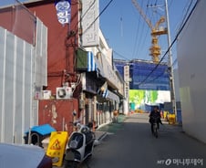 [르포]집창촌 보존 논란 청량리 "손주들 보기 부끄러워…"