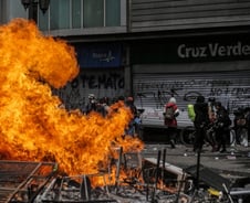 [MT리포트]칠레의 분노는 50원이 전부가 아니다