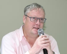 “김정은의 ‘백마 사진’, 리더로서 자기 객관화 실패한 사례”