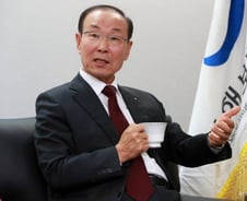 [단독]"수수료·스카우트 경쟁 스톱"..손보 사장들 결의한다