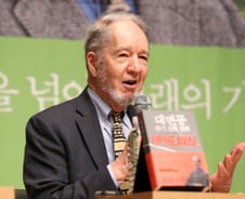 '총, 균, 쇠' 저자 "한국의 위기 극복 지름길은 北과의 대화"