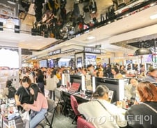 [르포]광군제인데 백화점이 북적? 알리바바 '신유통' 혁명