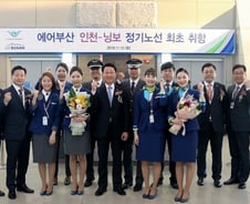 '아시아나 새주인 결정날' 에어부산, 인천서 첫 날갯짓 