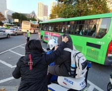 [2020수능]'앗, 지각할라…' 수능일 펼쳐진 수험생 호송 대작전 