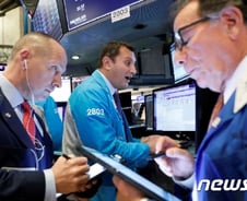 [뉴욕마감]안갯속 무역합의 전망에 하락세…다우 0.2%↓