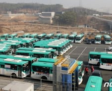 [단독]서울시, 내년부터 수요따라 노선 바뀌는 시내·마을버스 추진