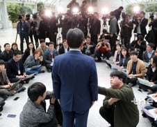 [팩트체크] 현역의원 정세균, 총리 겸직은 가능? 불가능?