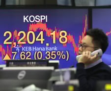 7개월만에 2200선 돌파한 코스피 투자 전략은 