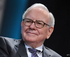 주식 부자 버핏의 크리스마스 선물은?…'클라스'가 다르다