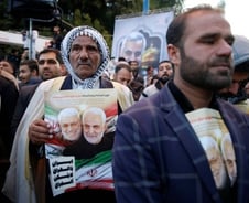 '3차 대전' 폭풍검색한 미국인들, 이란은 "미국에 죽음을"