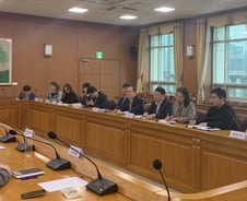 정부 "미·이란 대립 기업피해 최소화…인도적교역 재개 계속 추진"