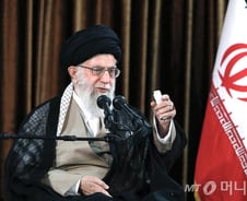 美 "핵·테러 자금줄 차단"…이란 고위급 8명 제재