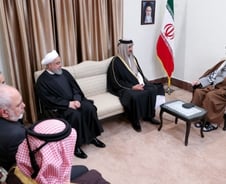 돈 앞에 '알라'는 잠시 뒤로…카타르 '이란 도울 것'