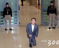 정의당 "안철수 여전히 모호… 은둔 기간 성찰 없었던 듯"