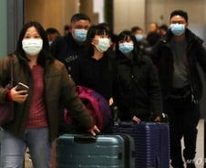 "대응책 마련하라" 박영선 장관, 우한폐렴 긴급자금 투입 지시