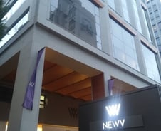 '신종 코로나' 확진자 머문 호텔, 방역에도…취소·취소·취소