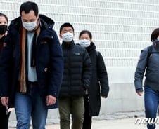 신종 코로나 '무증상 감염' 공포…中서 일가족 3명 잇단 확진