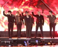 슈퍼주니어도 김수현도 비공개·보류…코로나바이러스에 공연계 ‘비상’