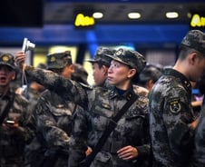 "코로나 확산 막아라"…中정부, 군 부대·드론도 투입