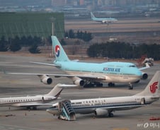 비행기타고 입국한 중국인 1만명 넘어…배는 집계도 안 돼