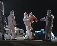 커지는 '中포비아'… 아시아인 입국 막은 국가도