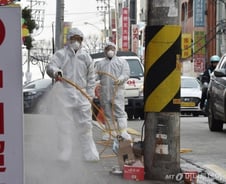 뒤늦은 中 후베이성 입국금지, '중국 전역' 확대는 언제