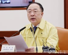 "中 후베이성 발급여권 소지 중국인 입국 제한"