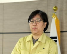 일상·밀접 구분 폐지 '접촉자'로 통합