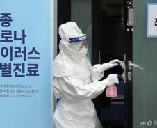 [단독]우한 현지교민용 마스크 수천개 확보…오늘 긴급지원