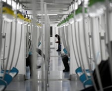 中 "신종 코로나 사망자 줄어들 것…대다수 사망자 60대·당뇨병 환자"