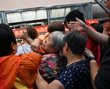 中대형슈퍼,신종코로나에 상추값 8배 올렸더니…