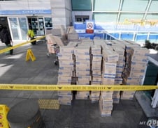 '이 와중에' 마스크 사기로 돈 번 사람들…피해규모 2억원 넘어  