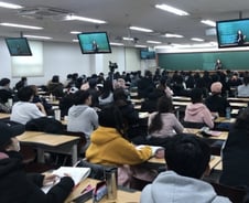 [르포]120명 빽빽 들어찬 강의실…코로나에도 사람 몰리는 '이곳'