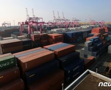 "이달 말이 한계" 신종코로나 파장에 수출입 中企 '초비상'