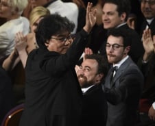  55개 상탄 '기생충', 오스카까지 쥐다