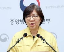 "28번 환자 증상 없어…접촉자 격리해제 시 검사 검토"