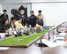 [현장+]"온천탕 손님 4분의 1 토막" 온양온천도 코로나19 충격