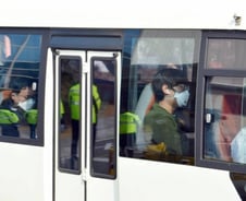 우한 교민 699명 오늘부터 퇴소…"친척 폐 끼치기 싫다" 고민도