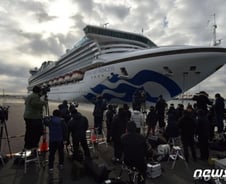 日 '코로나19' 지역사회 감염…정부 "상황 예의주시"(종합)