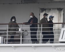 日크루즈선 한국인 이송할까…외교부 "아직 구체적 계획 없다"