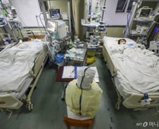 우한 실험실에서 코로나19 전파?…정부 "음모설" 일축