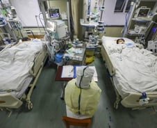 中 후베이성 확진자 1933명↑, 추가사망자 100명