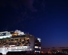 ‘감염 542명’ 日크루즈선, 오늘 500명 하선 시작