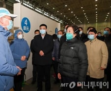 中코로나19 사망자 다시 증가, 확진자는 이틀째 1000명대