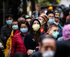 '종교시설·봉쇄정책'이 亞 '지역 감염' 키웠다