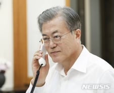 [속보]文 "질본, 대구쪽 발빠른 대응하길..새 양상 대응이 과제"