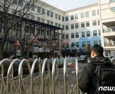 종로 확진자와 같은 병원 간 정부서울청사 직원 검사