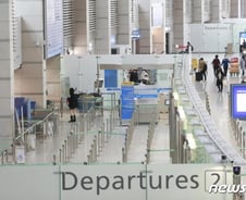 '코로나 포비아'→ '코리아 포비아'로 퍼지나